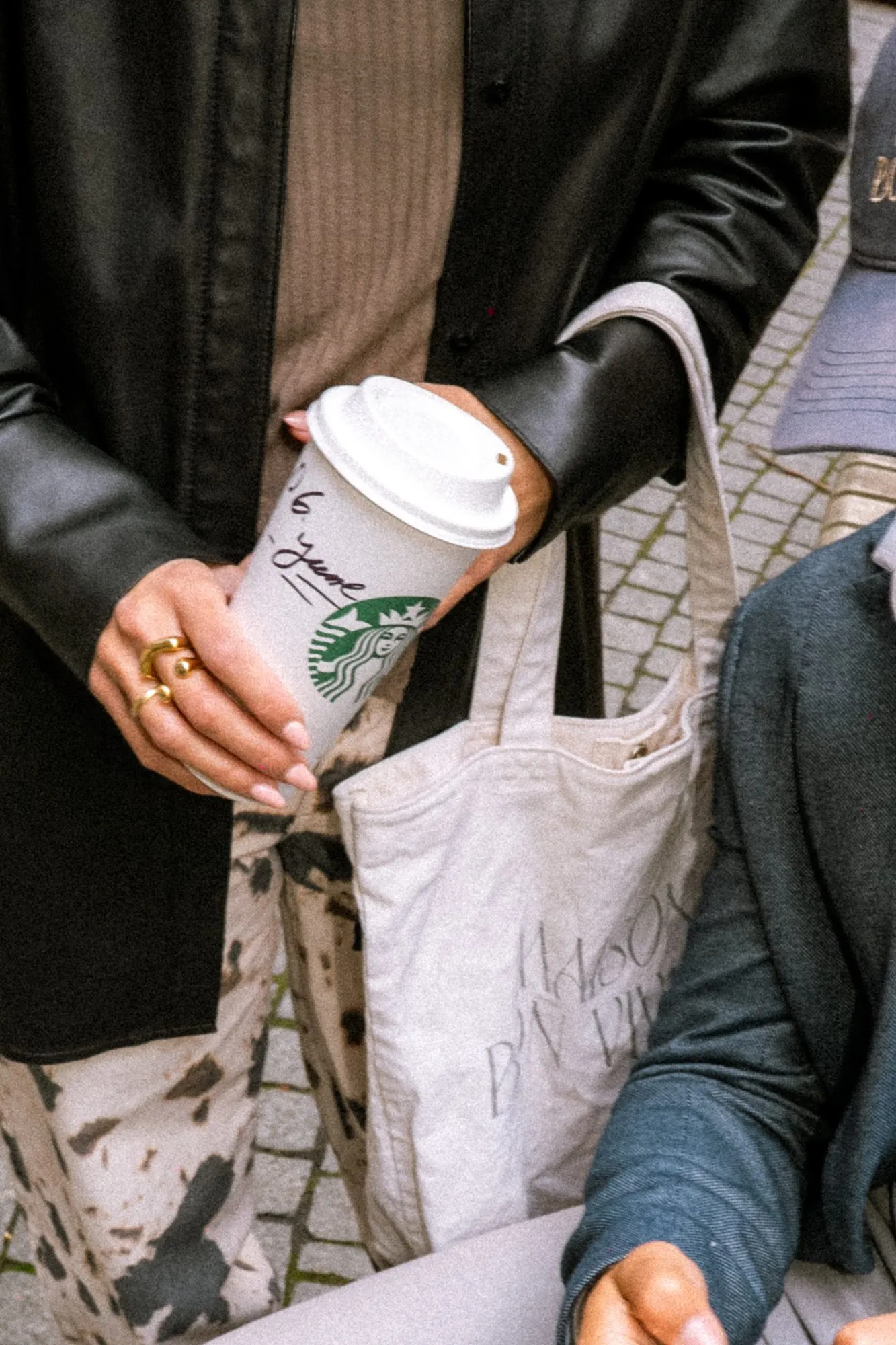 Une Nuit avec Starbucks — tbc · Zürich